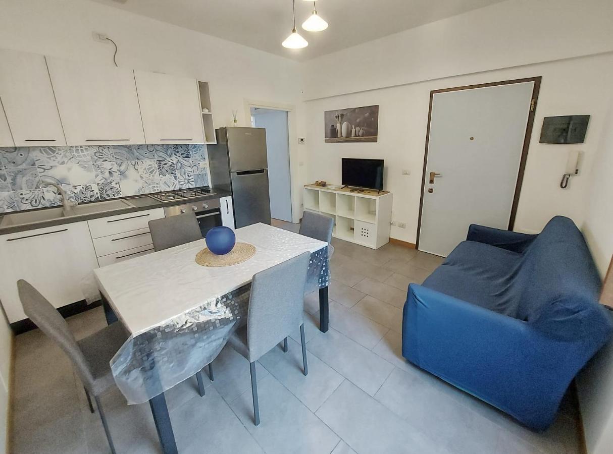 La Casa Di Erika - Pesaro Centro-Mare Apartman Kültér fotó